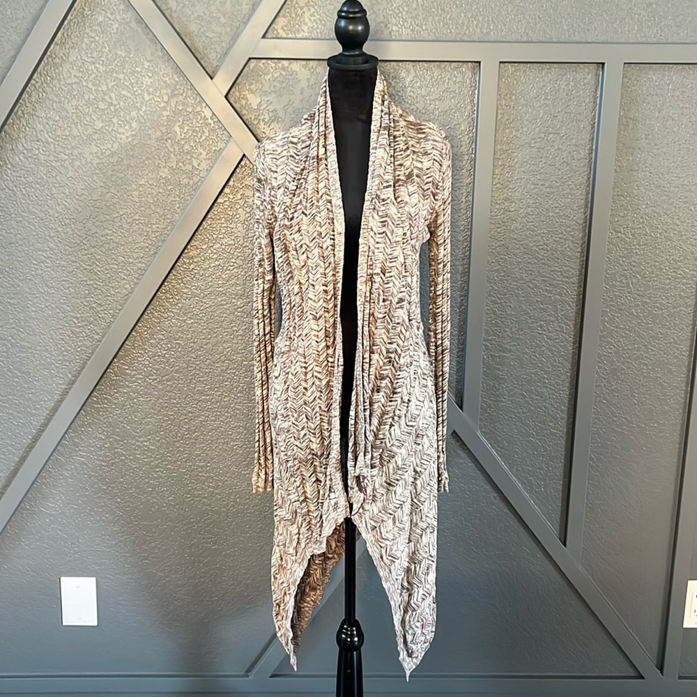 Calvin Klein Cardigan sweater ; light material